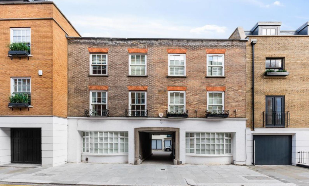 Main image of property: Abingdon Road, Kensington High Street