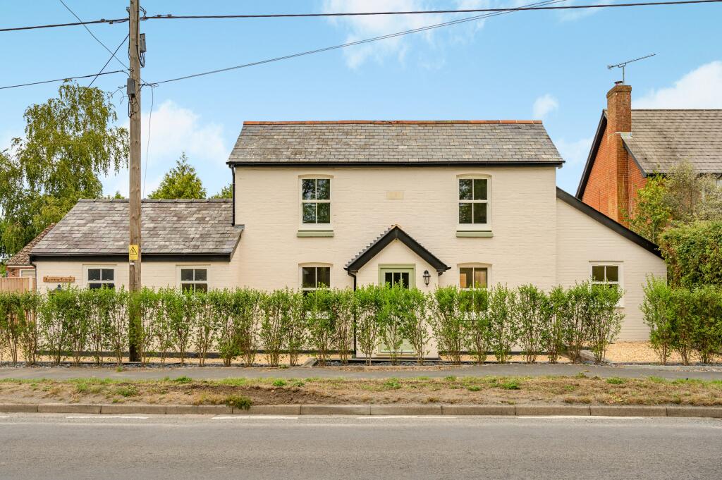 Main image of property: Southampton Road, Cadnam, Southampton, Hampshire