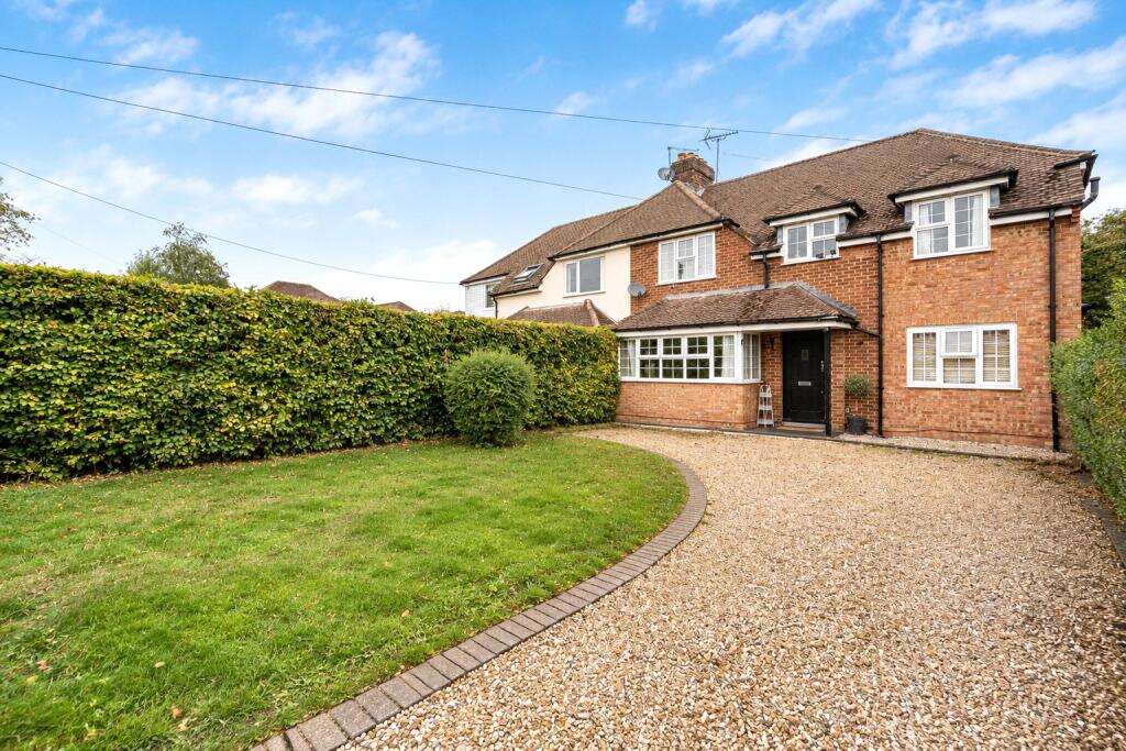 Main image of property: South Avenue, Farnham, Surrey, GU9