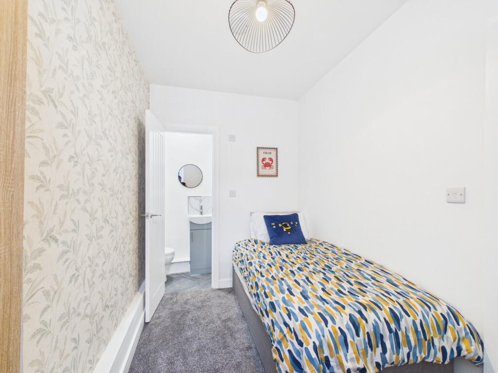 Main image of property: Hurst Street, Widnes, WA8 0EF