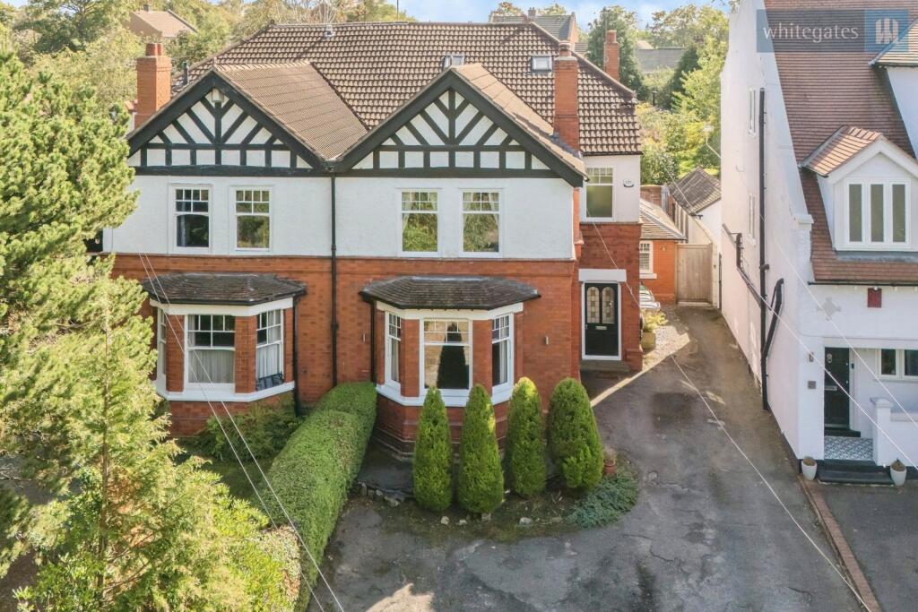 Main image of property: Crewe Road, Nantwich, Cheshire, CW5