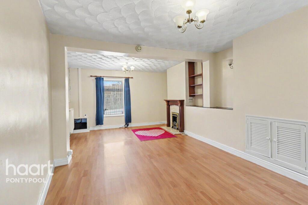 Main image of property: South Street, Pontypool