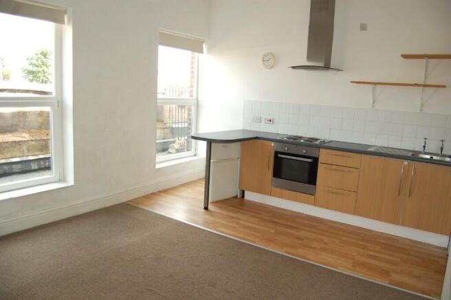 Flat Lounge/Kitchen