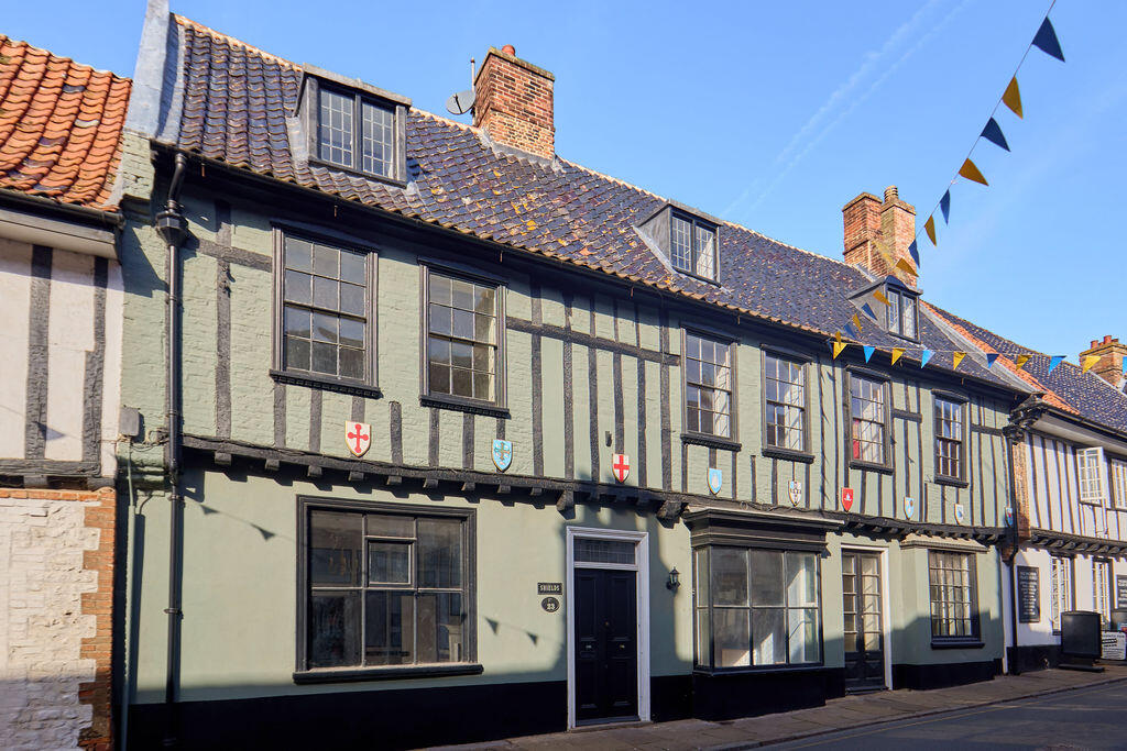 Main image of property: High Street, Walsingham