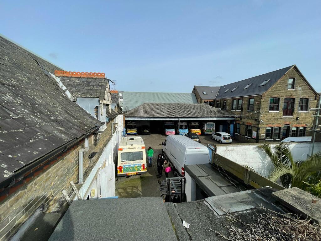 Main image of property: 40 Chelmer Road, London, E9 6AY