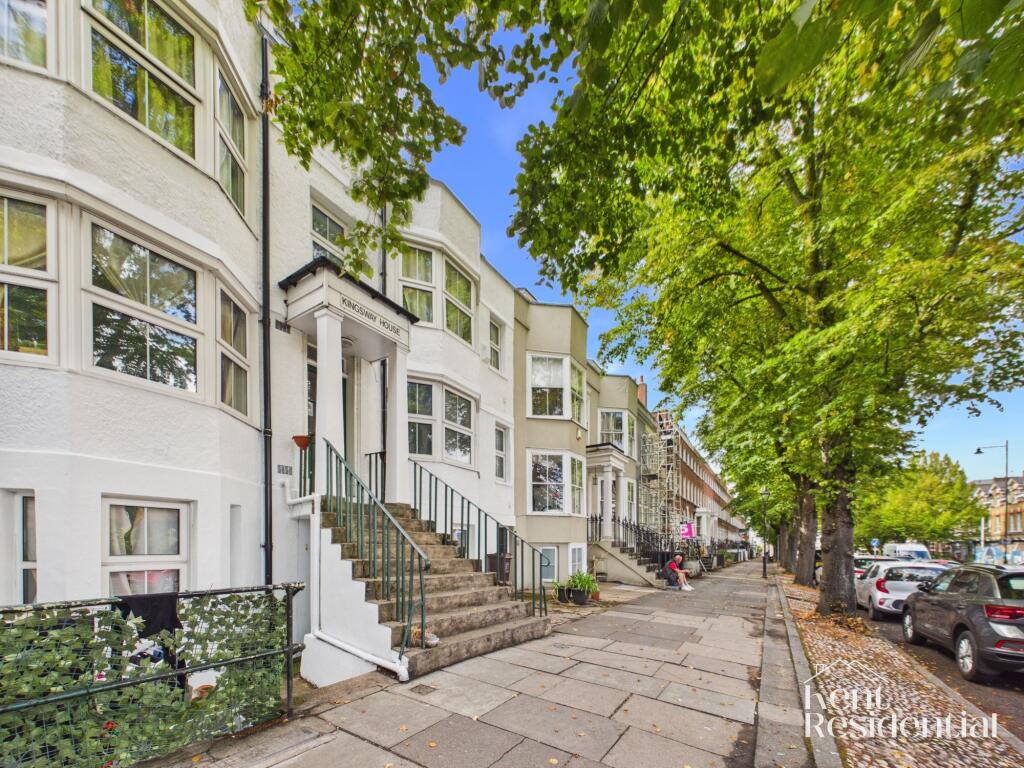 Main image of property: New Road, Chatham, ME4