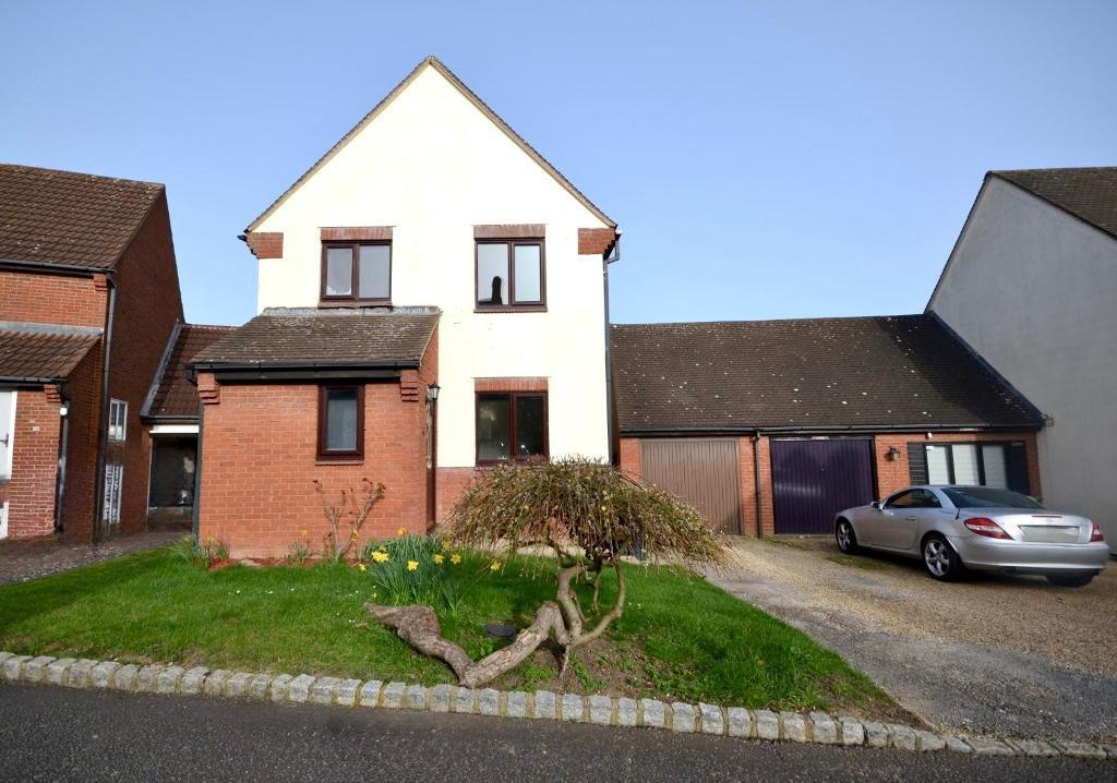 Main image of property: Garston, Two Mile Ash, Milton Keynes, Buckinghanshire, MK8 8ET