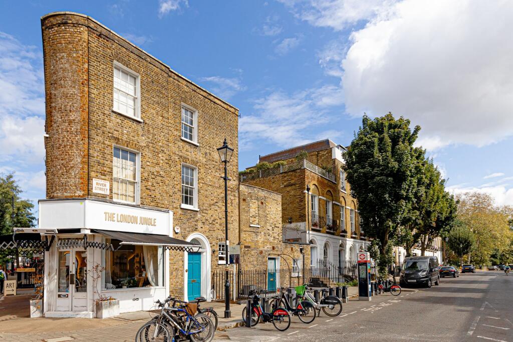 Main image of property: Amwell Street, London, EC1R