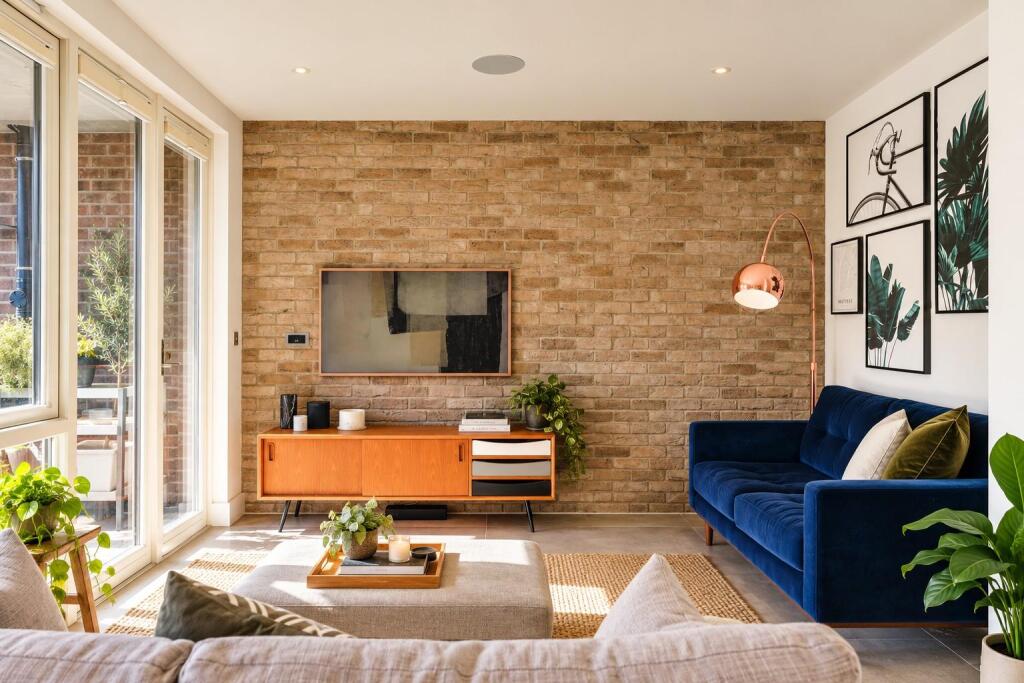 Main image of property: Wadeson Street, Bethnal Green, London E2