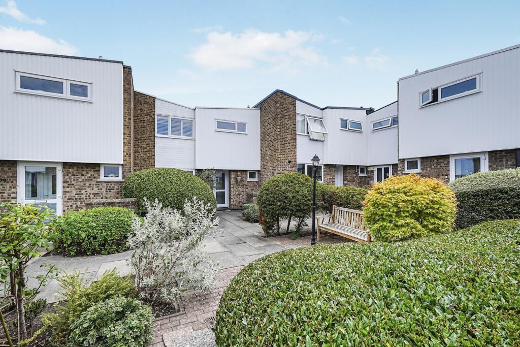 Main image of property: Regency Walk Croydon CR0