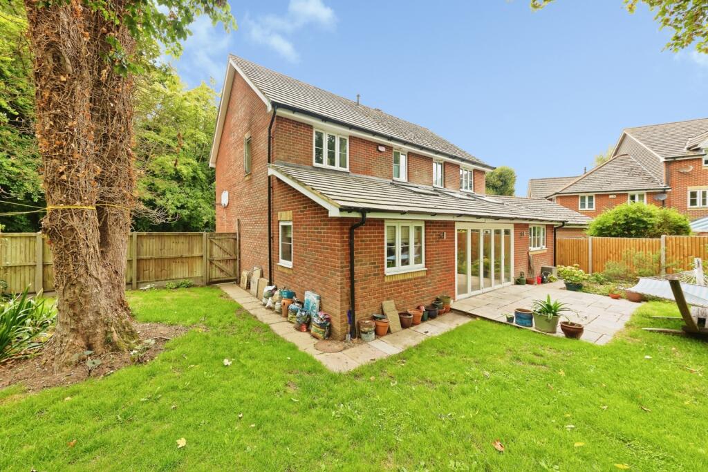 Main image of property: Candlers Way, Chartham, Canterbury, CT4