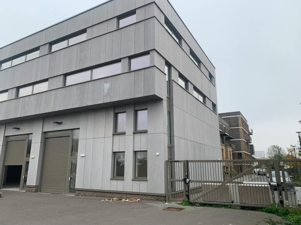 Main image of property: Ikon, 2 Purley Way, Croydon, CR0 3JP