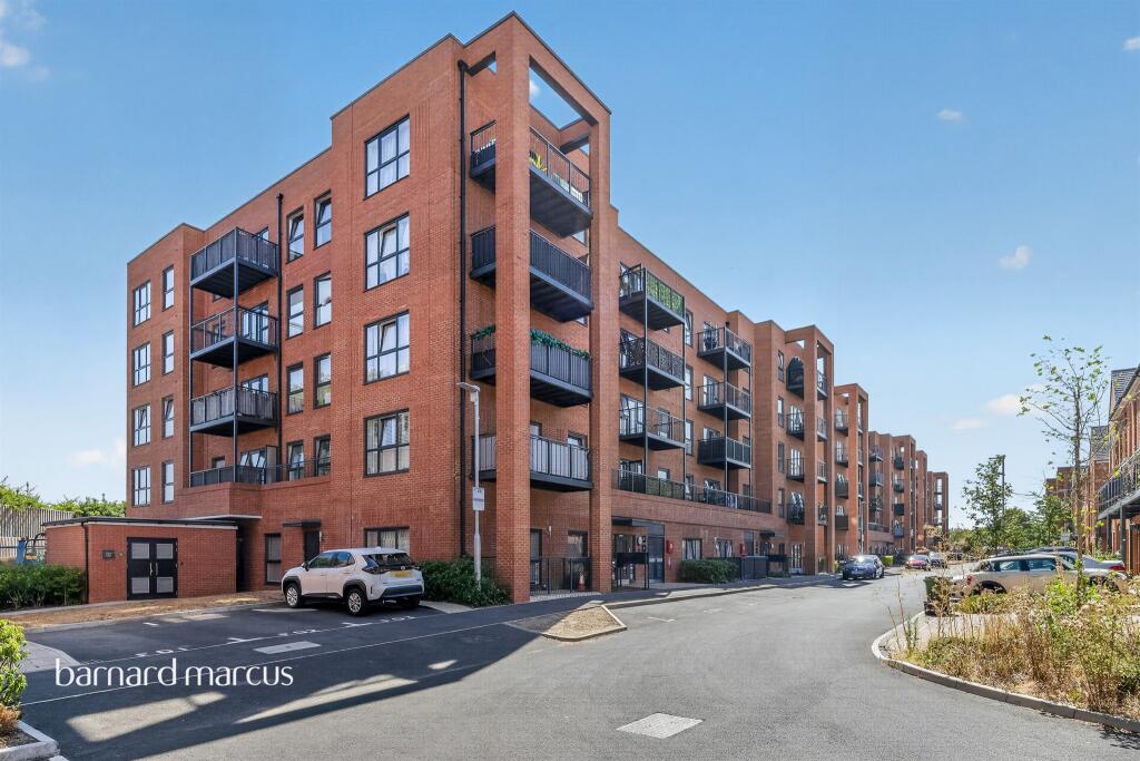 Main image of property: Thimble Crescent, Wallington
