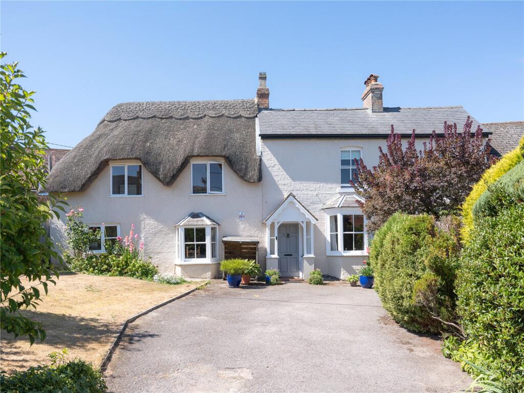 Main image of property: The Green, Liddington, SN4