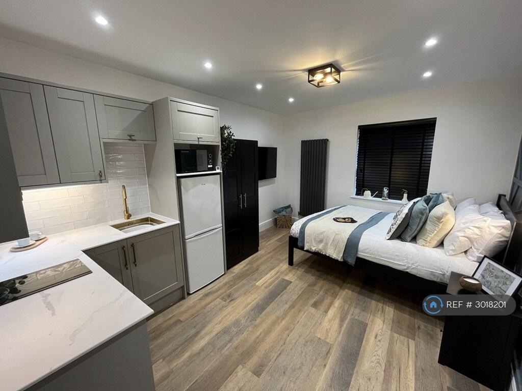 Main image of property: Lawford Road, Rugby, CV21