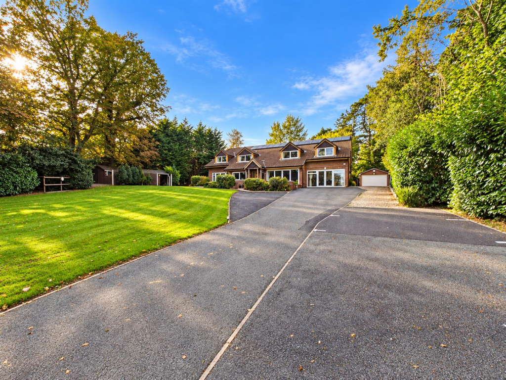Main image of property: Brynhafod Lane, Oswestry