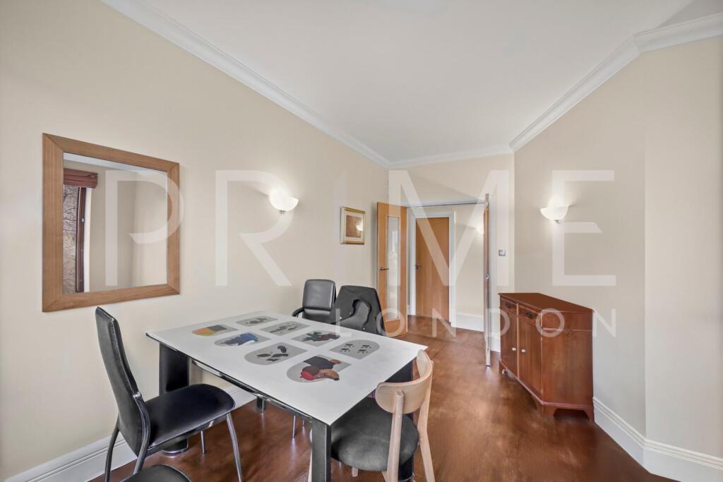 Main image of property: Whitehouse Apartments, 9 Belvedere Road, South Bank