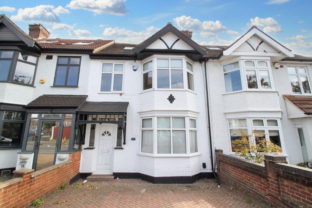 Main image of property: Buckhurst Way, Buckhurst Hill, IG9