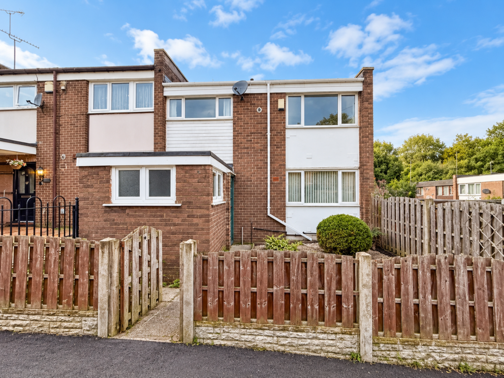 Main image of property: 17 Badger Drive, Sheffield, South Yorkshire S13 7TH