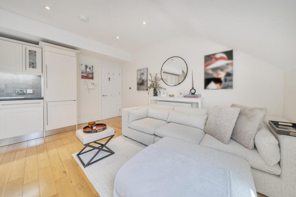 Main image of property: Worcester Gardens, Battersea, London, SW11