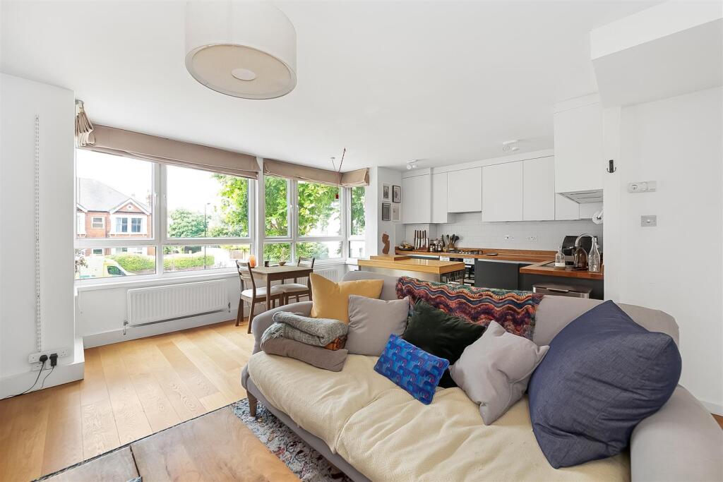Main image of property: Harfield Gardens, London