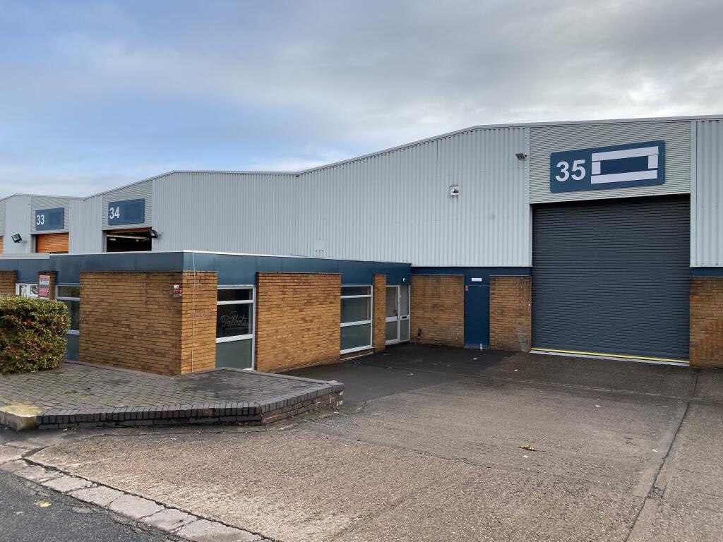 Main image of property: Unit 35 Elmdon Trading Estate, Bickenhill Lane Birmingham West Midlands B