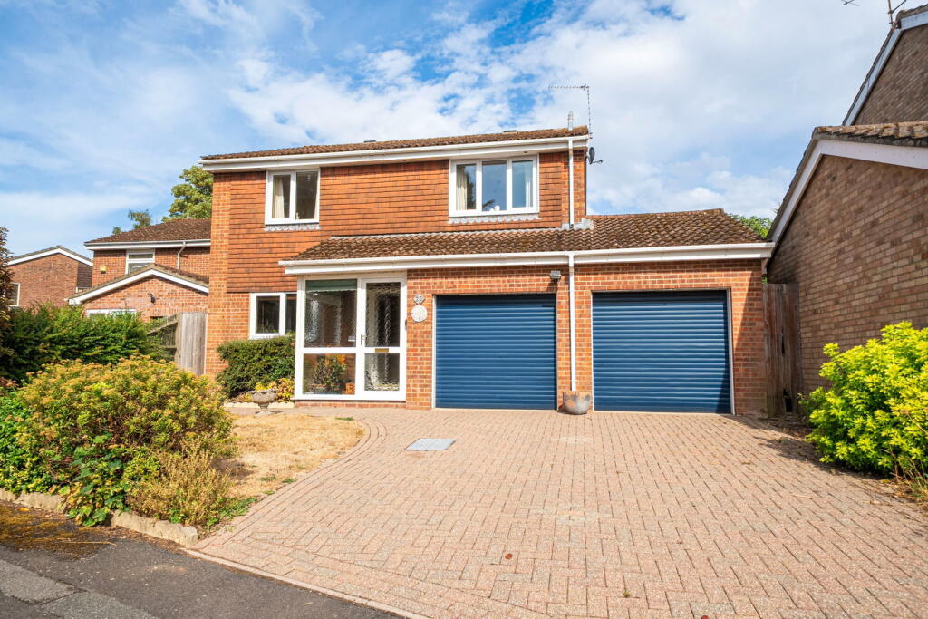Main image of property: Medway Avenue, Oakley, Basingstoke, RG23 7DP