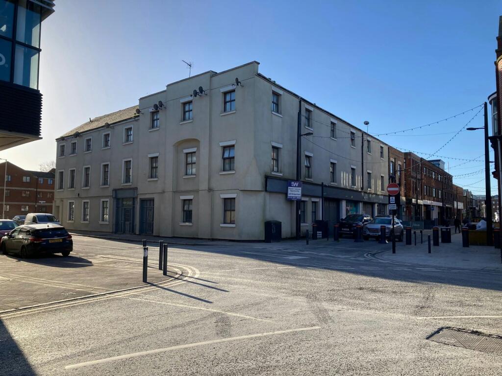 Main image of property: Pier Court Humber Street, Hull, HU1 1TH