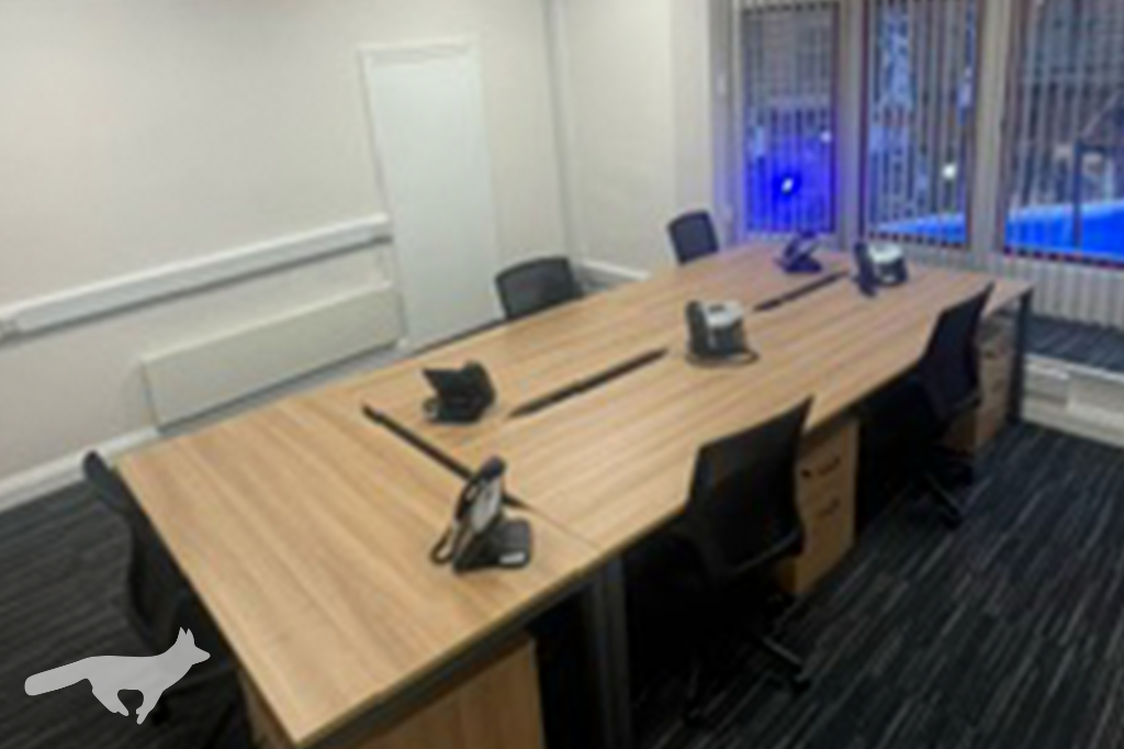 Office: Up to 5 Desks
