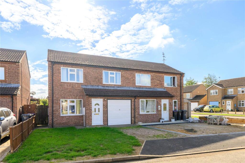 Main image of property: Larch Way, Sleaford, Lincolnshire, NG34