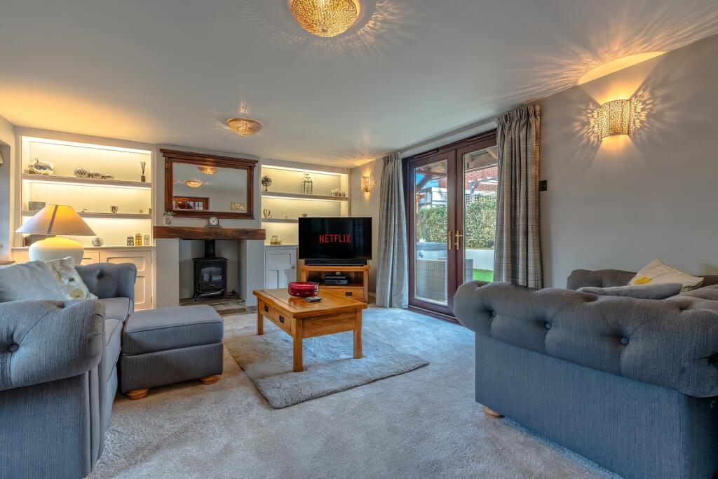 Main image of property: Westerleigh Road 170, Bristol, England