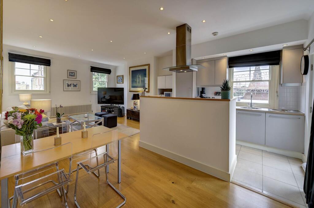 Main image of property: Park Walk, Chelsea SW10