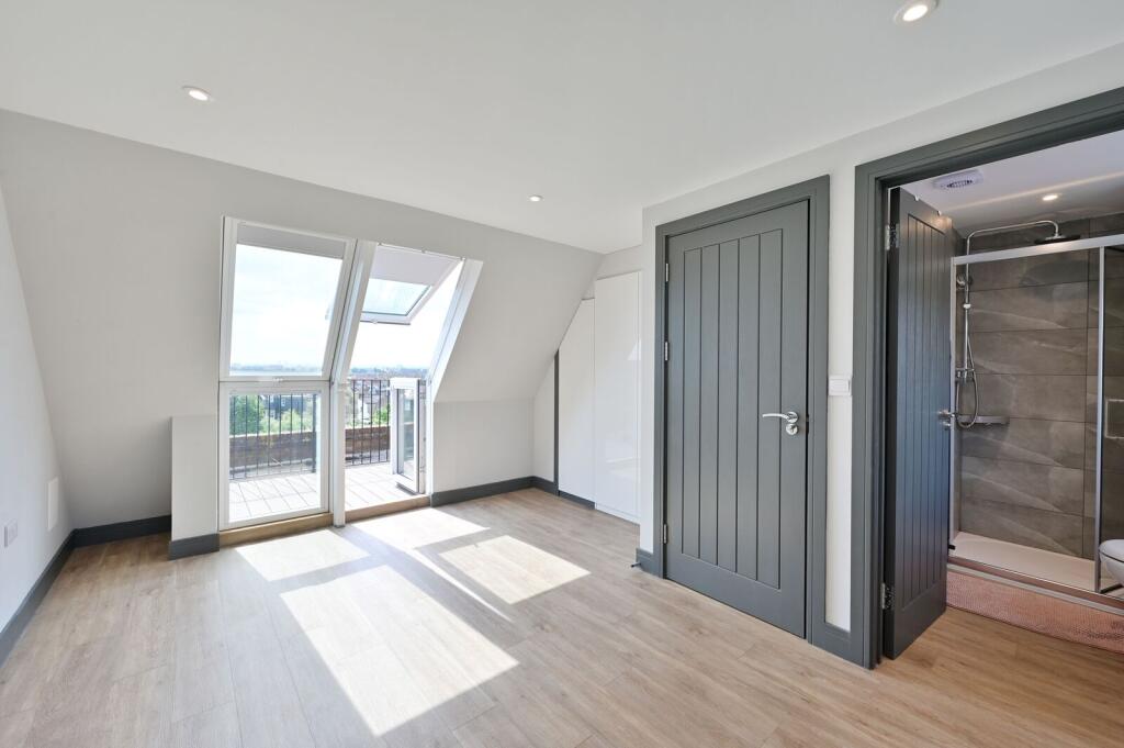 Main image of property: Wimbledon Park Road, Southfields, London, SW19