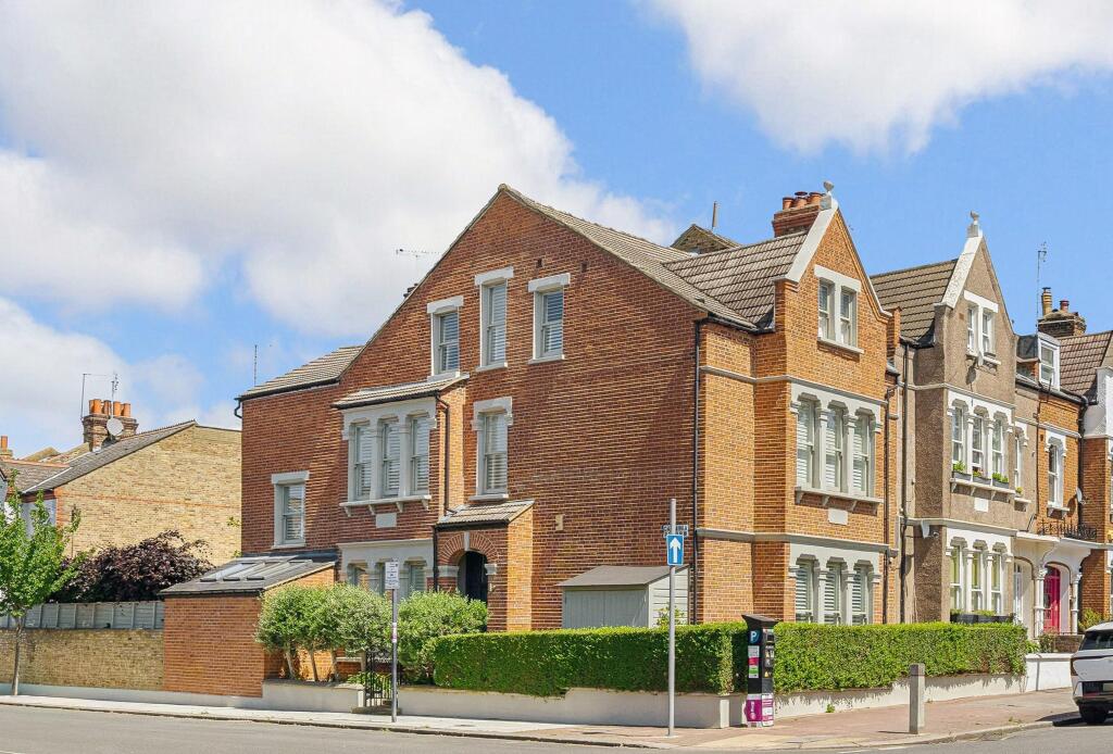 Main image of property: Ritherdon Road, London SW17