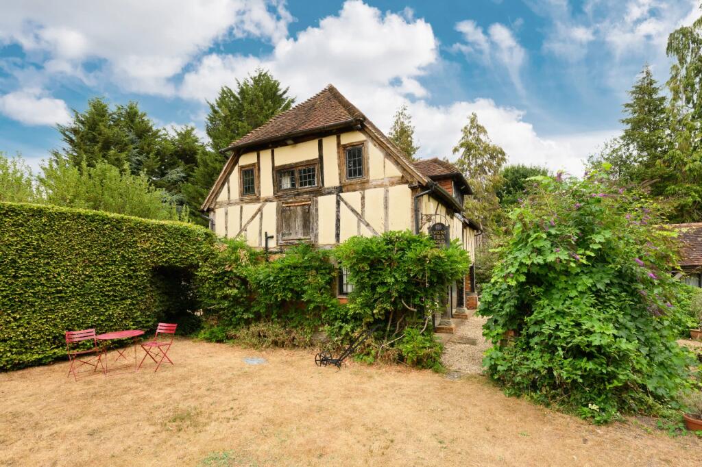 Main image of property: Kennel Lane, Windlesham, Surrey, GU20