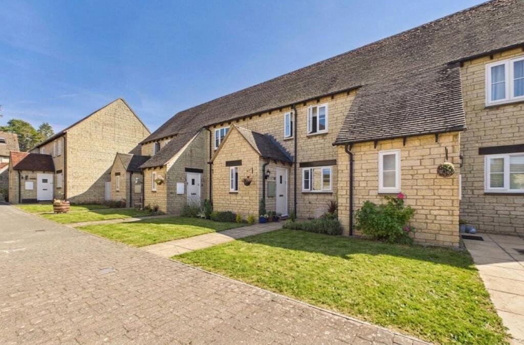 Main image of property: Sycamore Place, Bradwell Village, Burford, Oxfordshire, OX18