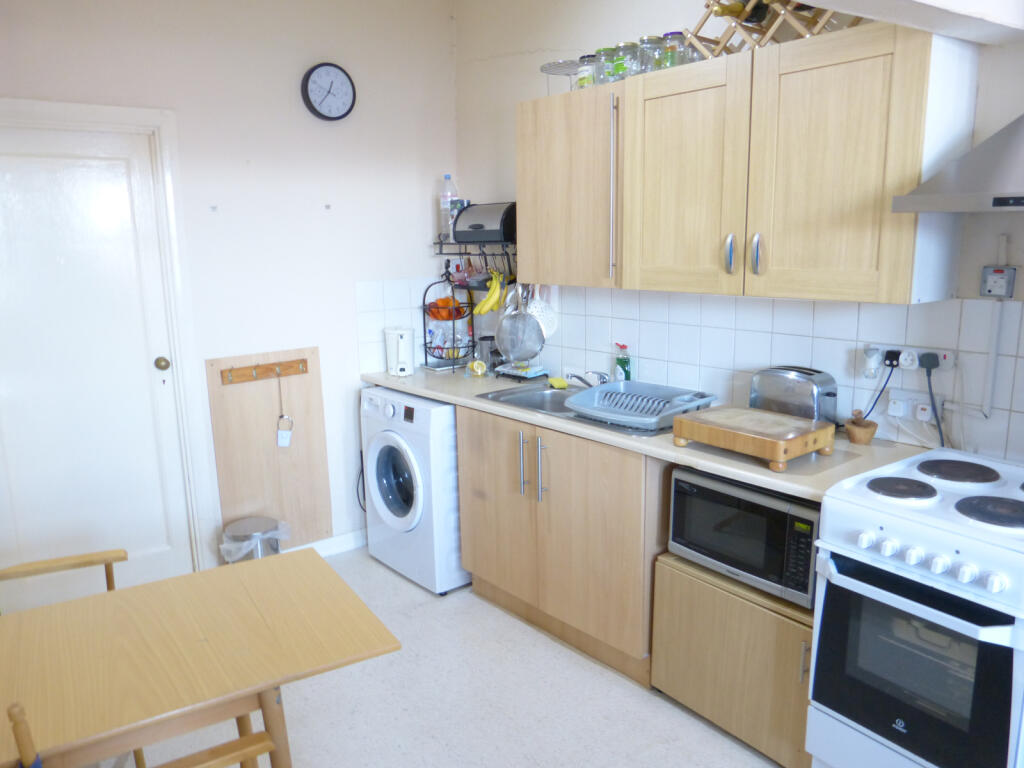 Main image of property: North End Road, London, NW11 7PH