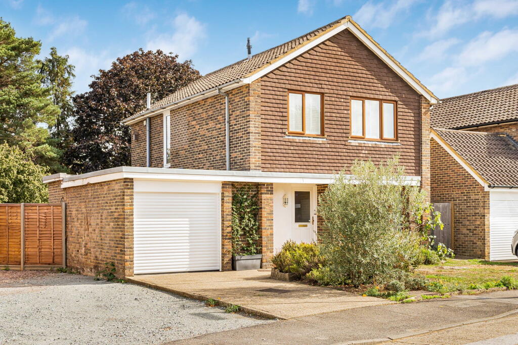 Main image of property: Wykeham Road, Merrow, GU1