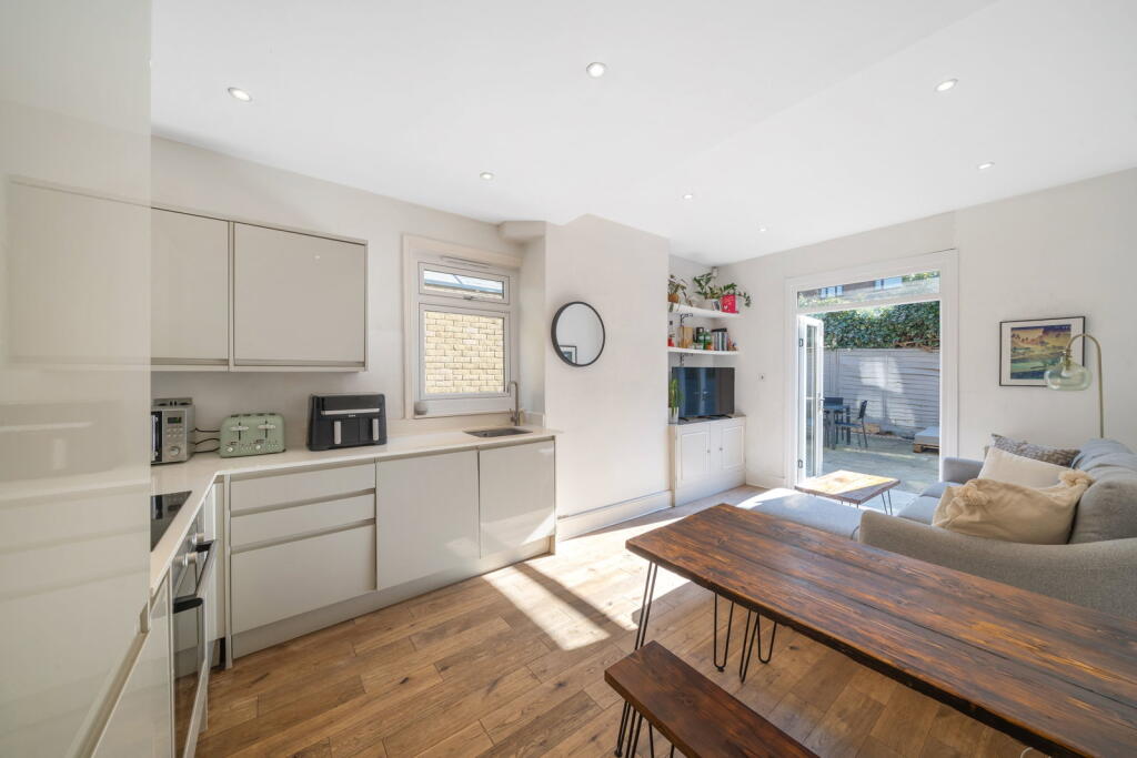 Main image of property: Honeybrook Road, Clapham South, SW12