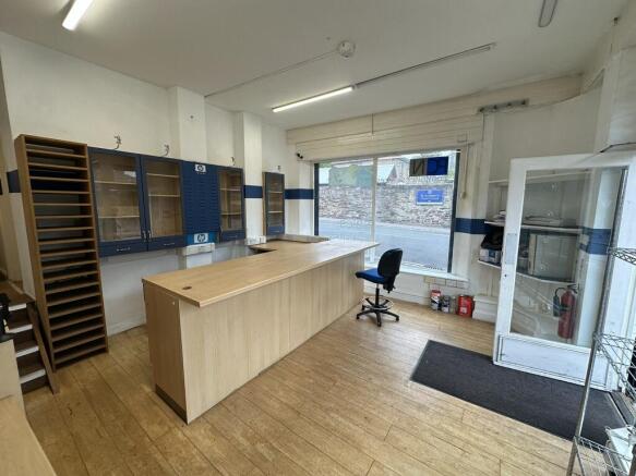 Photo 6
