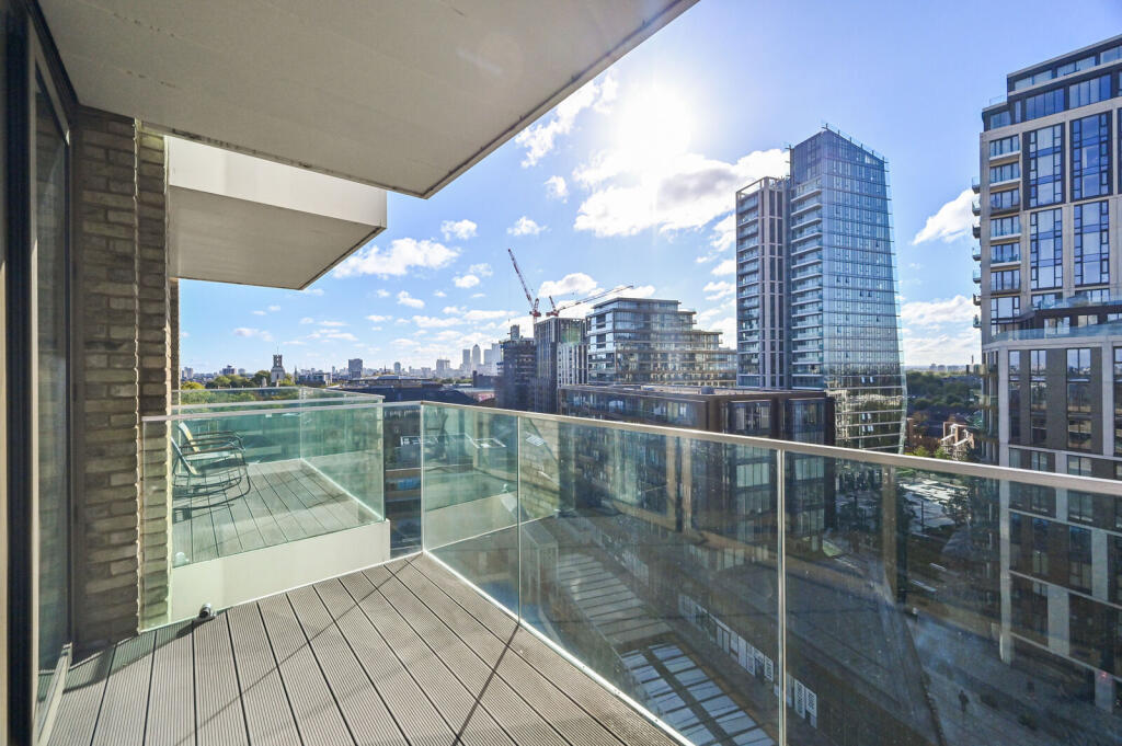 Main image of property: Emery Way, St Katharine Docks, LONDON, E1W