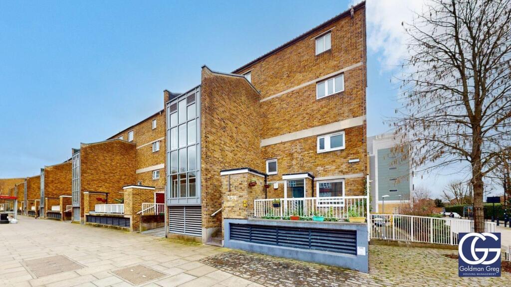 Main image of property: Cable Street, London, E1