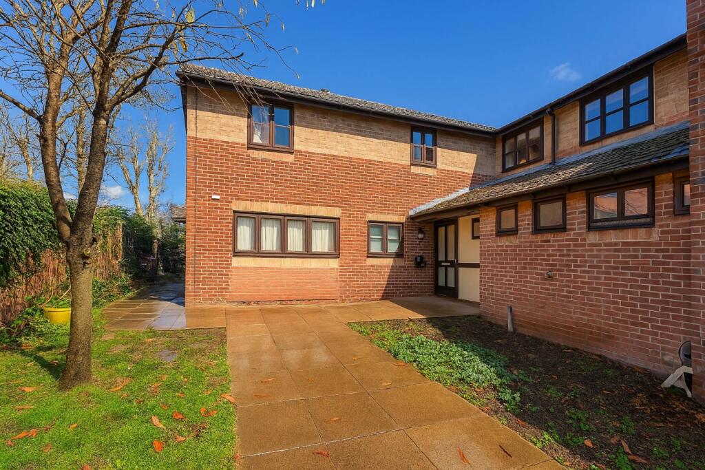 Main image of property: Kingshill, Sudbury