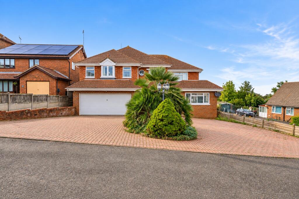 Main image of property: Bayview Road, Whitstable, CT5