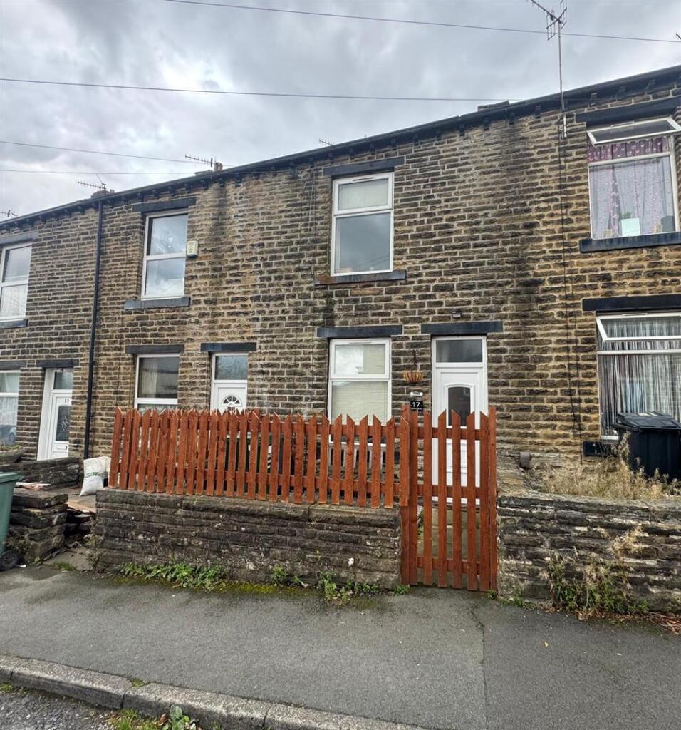 Main image of property: Catherine Street, Keighley, Bd21 1Ef