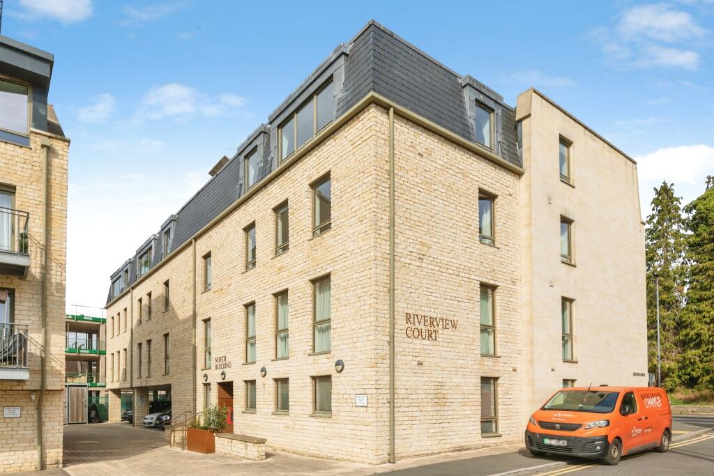 Main image of property: Victoria Bridge Road, BATH