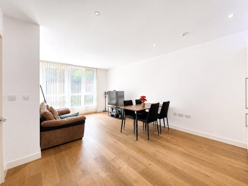 Main image of property: Tudway Road, London, SE3