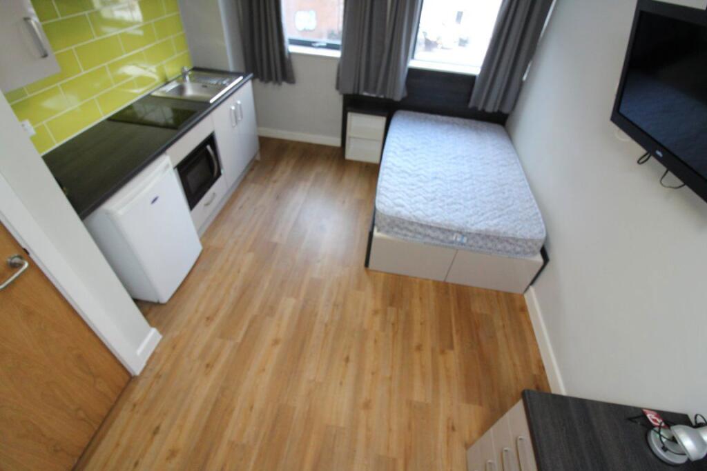 Main image of property: S1 - Queen Street - Available NOW