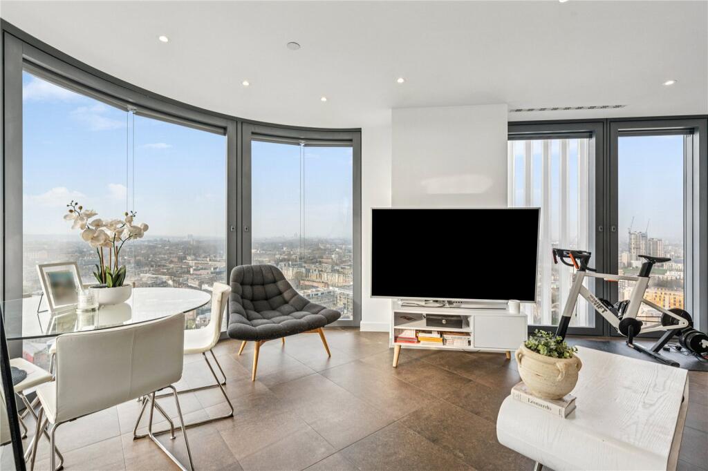 Main image of property: Chronicle Tower, 261b City Road, London, EC1V
