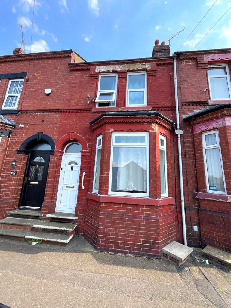 Main image of property: Shadyside, Doncaster, DN4